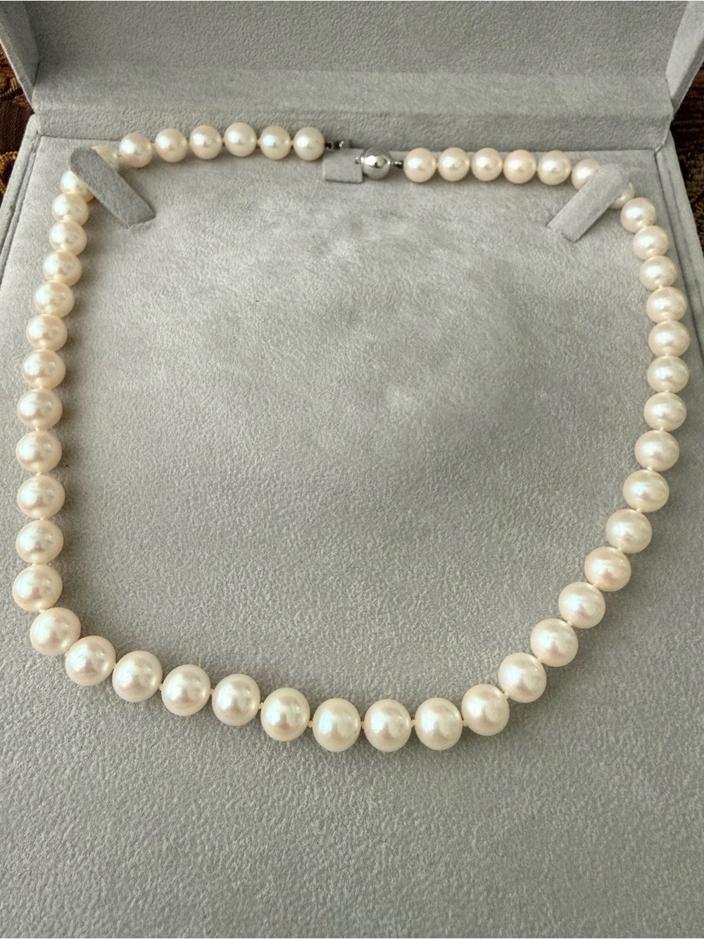 Classic Genuine Pearl Necklace - 14kt white gold clasp - 17 inches